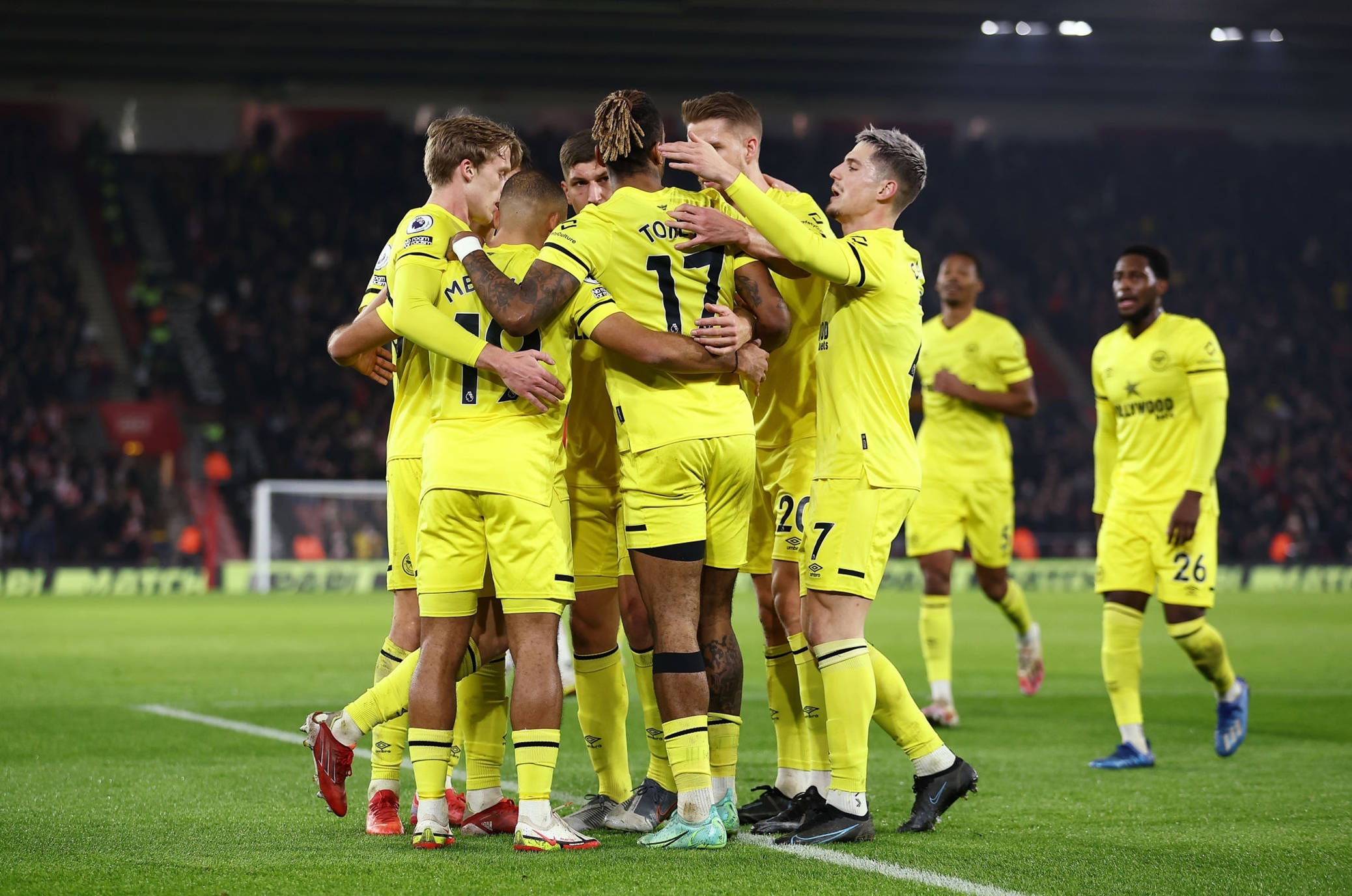 中场多面手 中场多面手